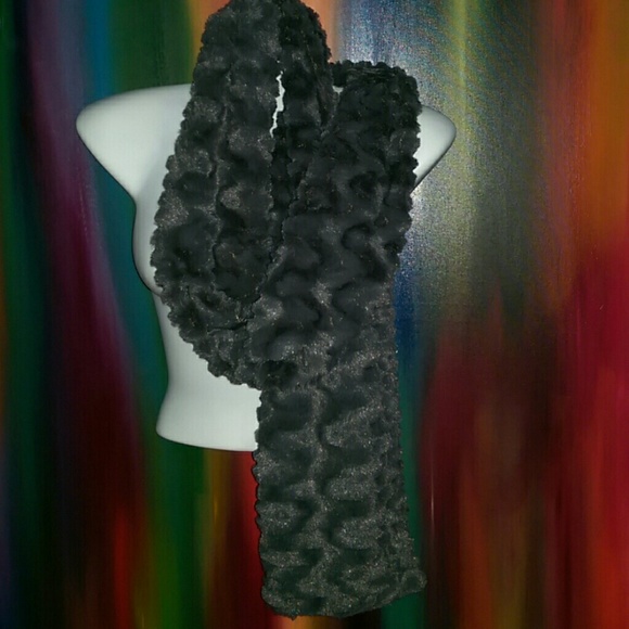 COPY - Charcoal Gray Scarf - Picture 1 of 5